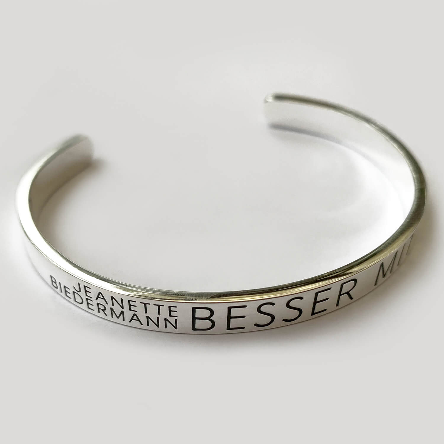 Jeanette Biedermann - DNA Armreif